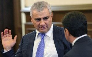 &laquo;В Армении встречают с царским размахом&raquo;  Как Ташир подмял &laquo;мафию Ротенбергов&raquo; &mdash; Публикация на TGStat">



