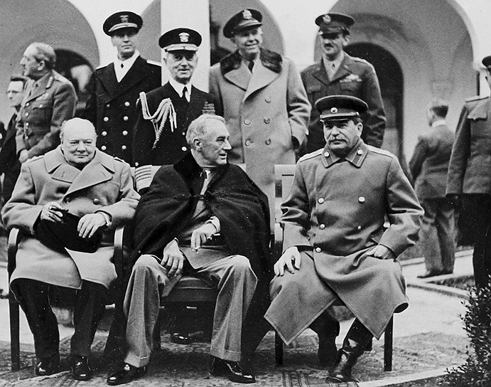 Встреча сталина черчилля и рузвельта фото