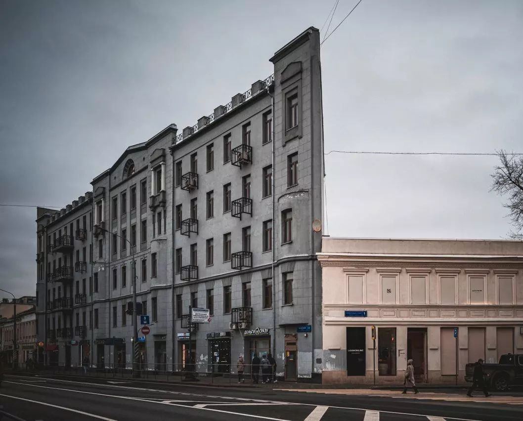 Плоский дом на таганской